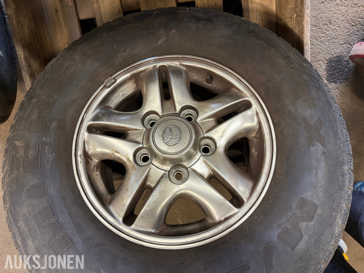 4 stk Toyota Land Cruiser hjul 