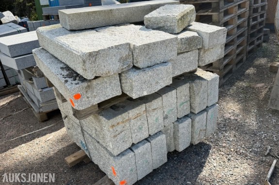 Granitt kantstein – 101 x 30 x 15 cm - ca 20 stk