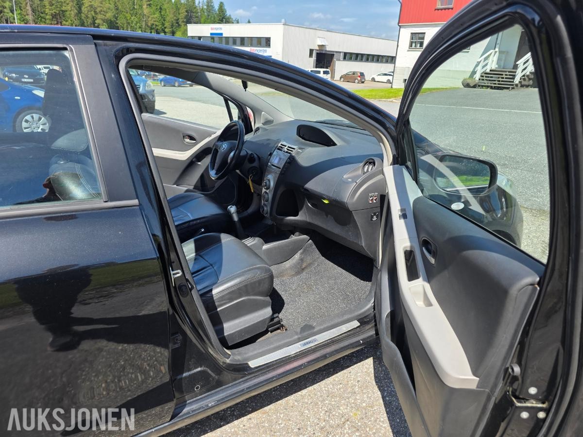 2008 TOYOTA YARIS 1.4 D-4D – HENGERFESTE – SKINNSETER