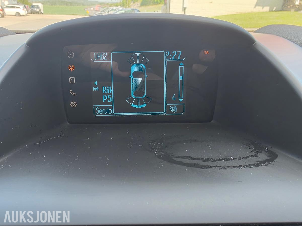 2014 FORD FIESTA 1.0 80HK – DAB – PARKERINGSSENSORER – SETEVARME – SOMMER OG VINTERHJUL