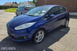 2014 FORD FIESTA 1.0 80HK – DAB – PARKERINGSSENSORER – SETEVARME – SOMMER OG VINTERHJUL