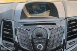 2014 FORD FIESTA 1.0 80HK – DAB – PARKERINGSSENSORER – SETEVARME – SOMMER OG VINTERHJUL