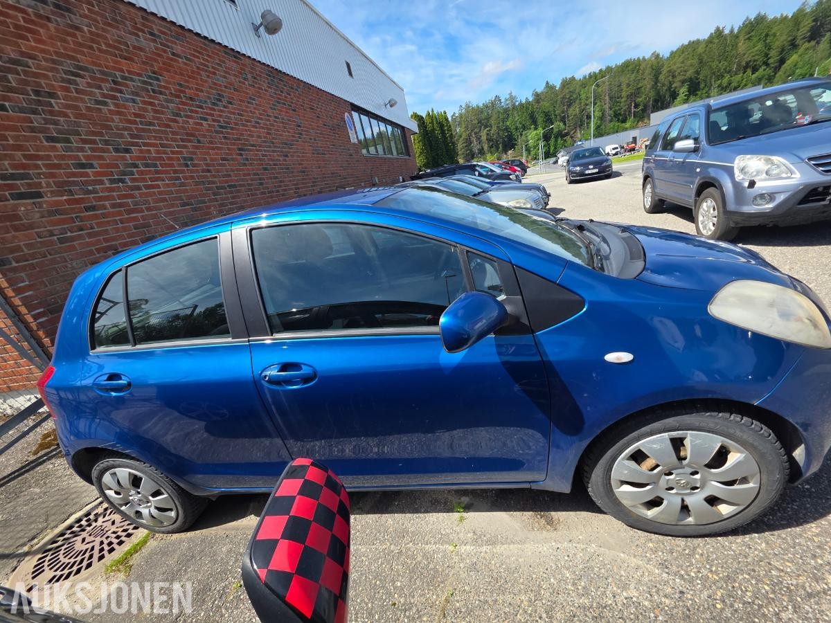 2006 TOYOTA YARIS 1.3 87HK – HENGERFESTE – 153 111 KM