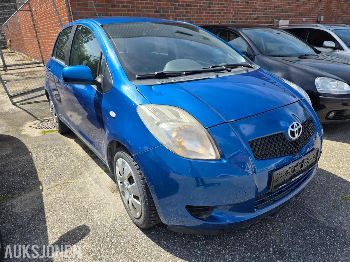 2006 TOYOTA YARIS 1.3 87HK – HENGERFESTE – 153 111 KM