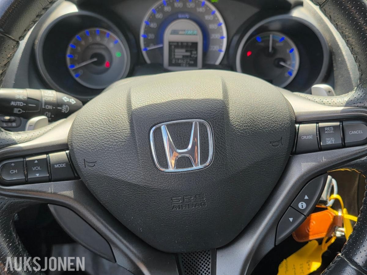 2012 HONDA JAZZ HYBRID AUTOMAT – EU-GODKJENT TIL 2027 – SOMMER- OG VINTERHJUL