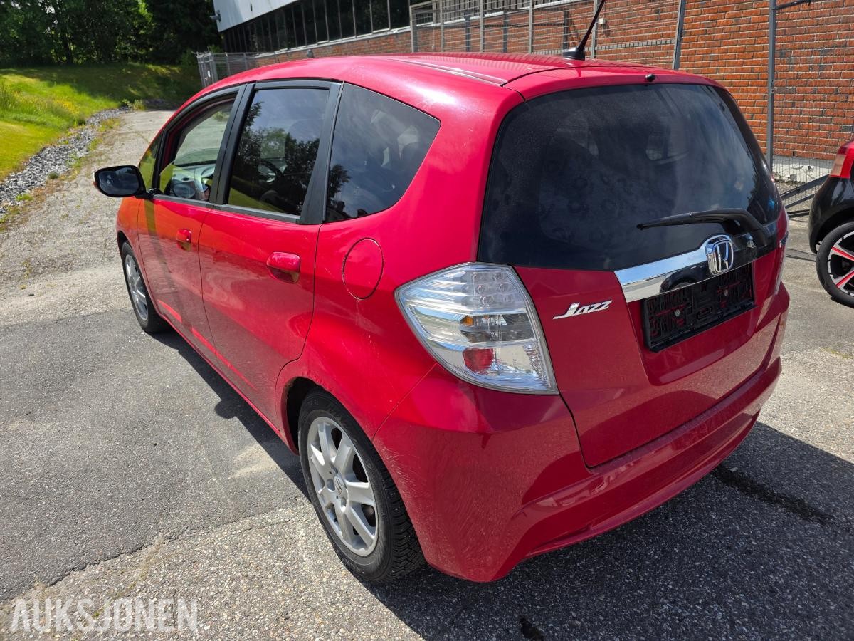 2012 HONDA JAZZ HYBRID AUTOMAT – EU-GODKJENT TIL 2027 – SOMMER- OG VINTERHJUL