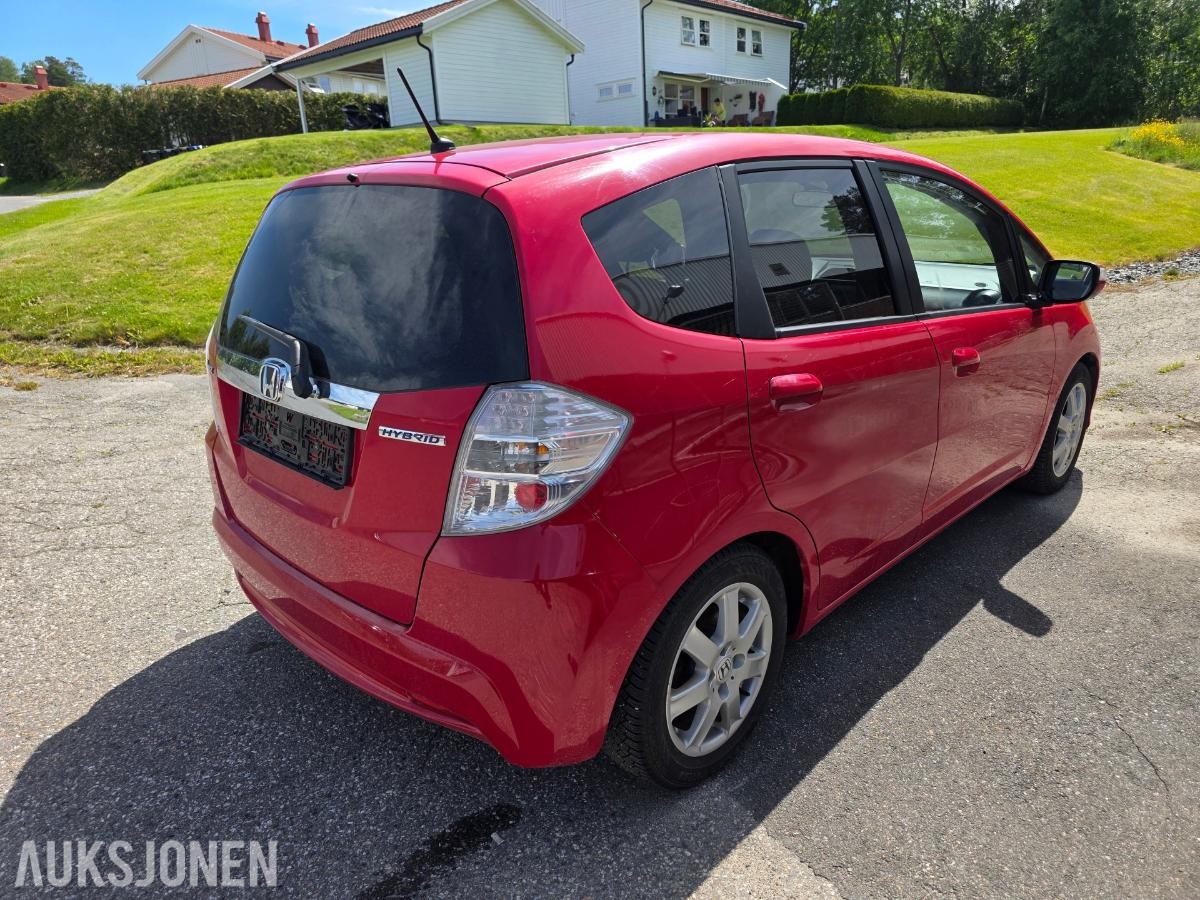 2012 HONDA JAZZ HYBRID AUTOMAT – EU-GODKJENT TIL 2027 – SOMMER- OG VINTERHJUL