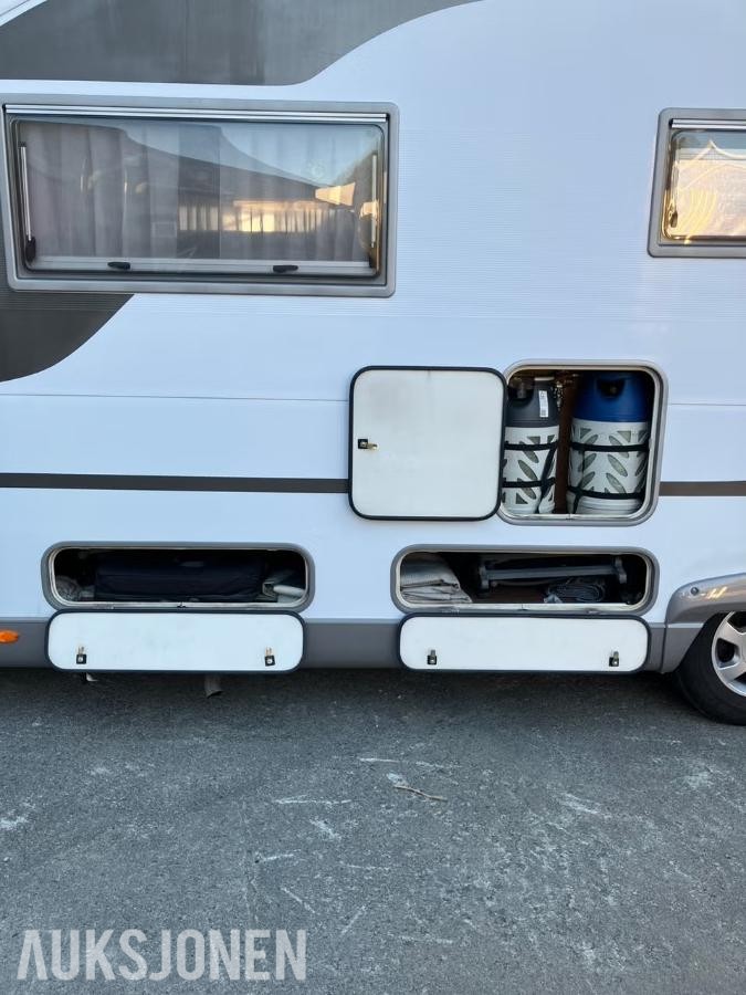 2008 Bürstner stor Campingbil Registrert for 6 personer