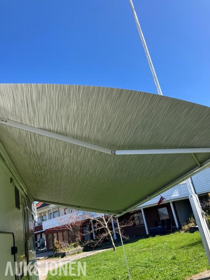 2008 Bürstner stor Campingbil Registrert for 6 personer