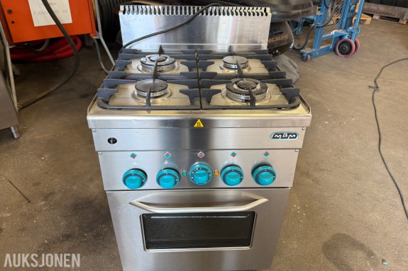 MBM G4SFE6 Storkjøkkenkomfyr – 4 gassbluss – Elektrisk stekeovn/grill