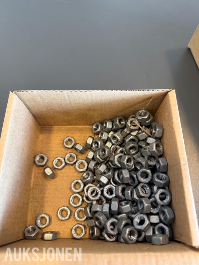 Maskinskruer VFZ 8.8 Diverse M8 galvanisert 