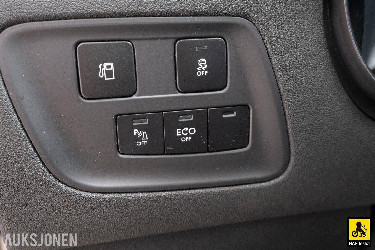 2014 Citroen C4 1.6 D AUT HENGERFESTE PANO CRUISE NAVI 