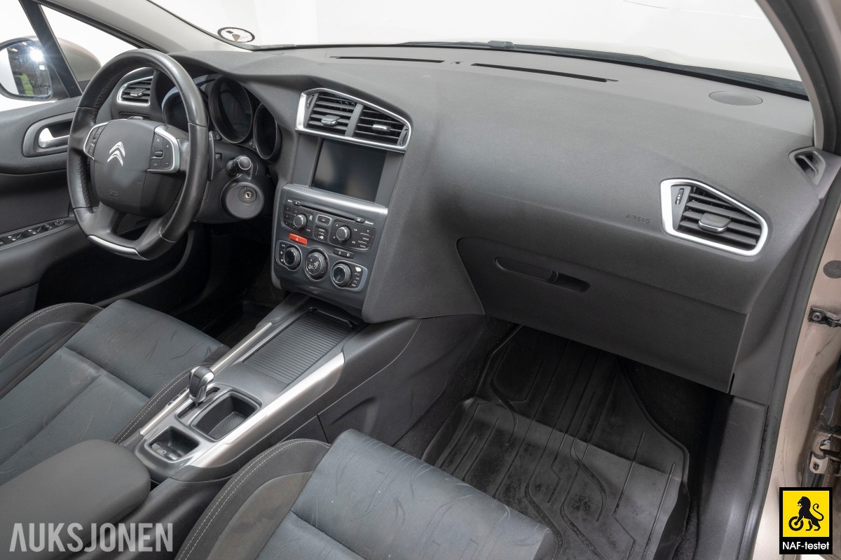 2014 Citroen C4 1.6 D AUT HENGERFESTE PANO CRUISE NAVI 