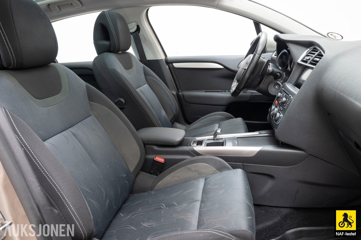 2014 Citroen C4 1.6 D AUT HENGERFESTE PANO CRUISE NAVI 