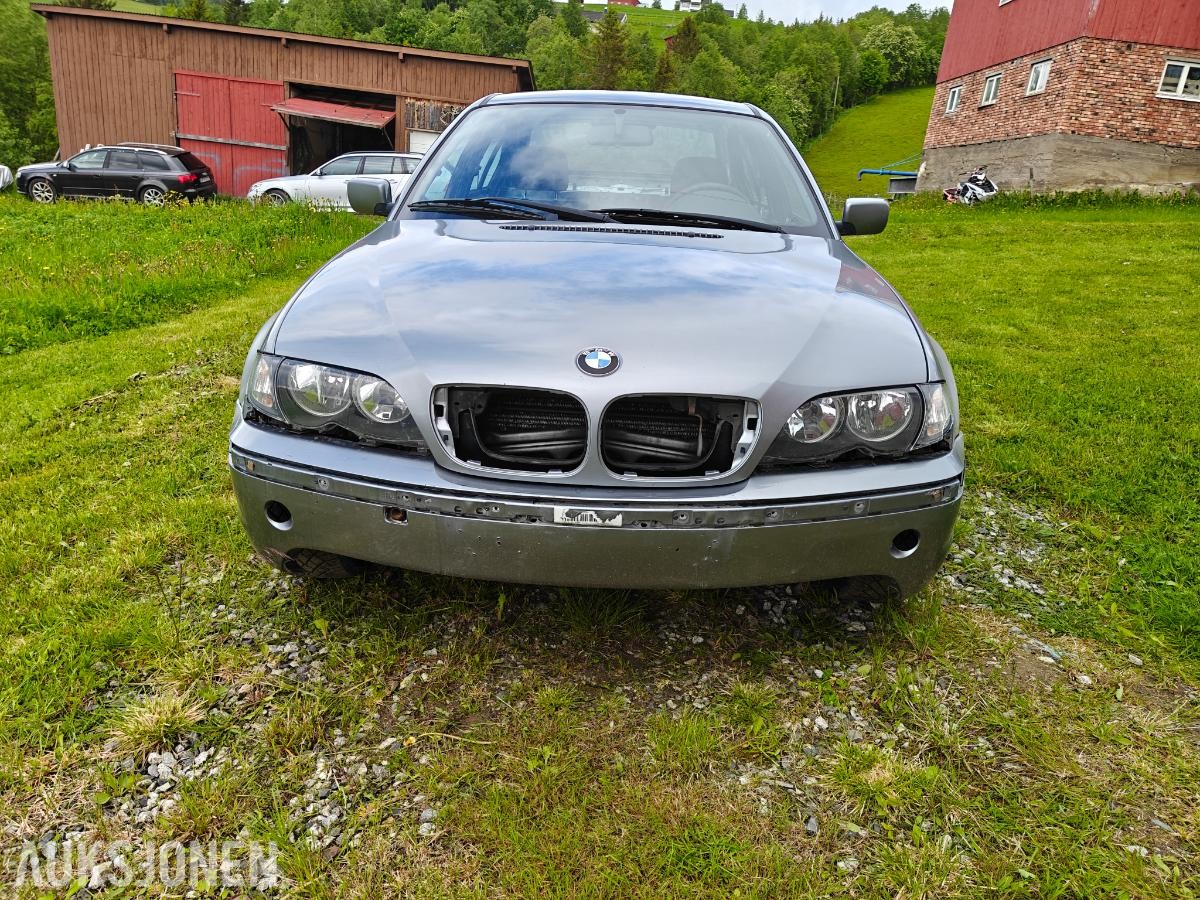 2004 BMW 316I 1.8 116hk manuell bensin  176000km