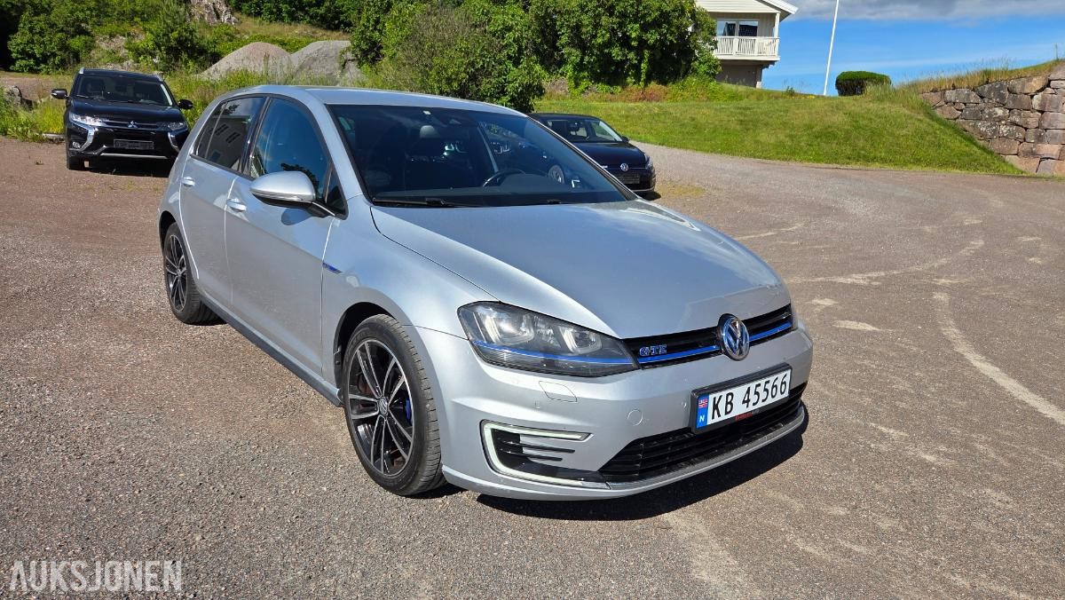 2016 Volkswagen GOLF GTE 1.4-150 Rep objekt, 193000km