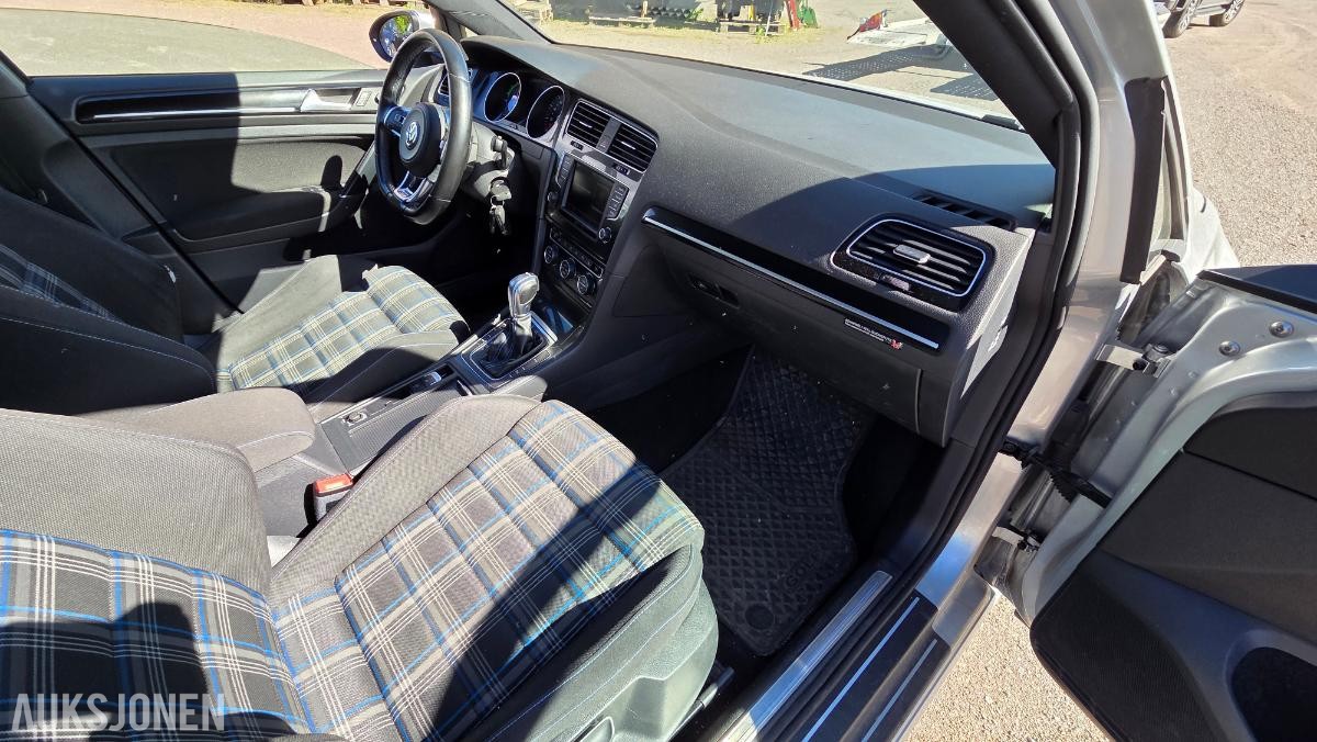 2016 Volkswagen GOLF GTE 1.4-150 Rep objekt, 193000km