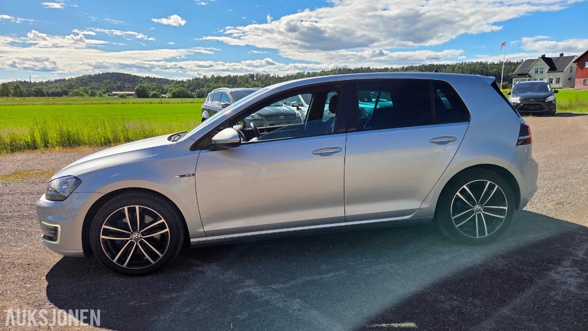 2016 Volkswagen GOLF GTE 1.4-150 Rep objekt, 193000km