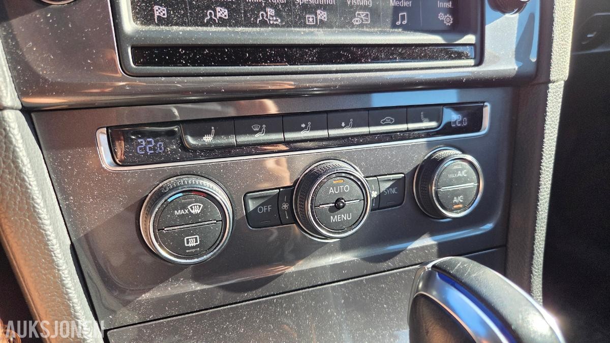 2015 Volkswagen E-GOLF 0KW Rep objekt, 136000km