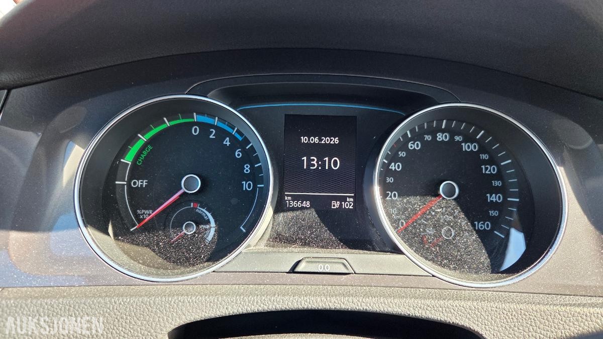 2015 Volkswagen E-GOLF 0KW Rep objekt, 136000km