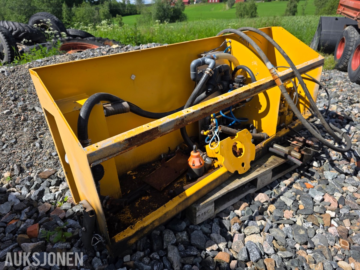 2014 Falkøping vanntanker CLRK-15 10000 liter
