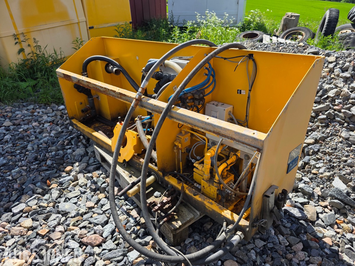 2014 Falkøping vanntanker CLRK-15 10000 liter