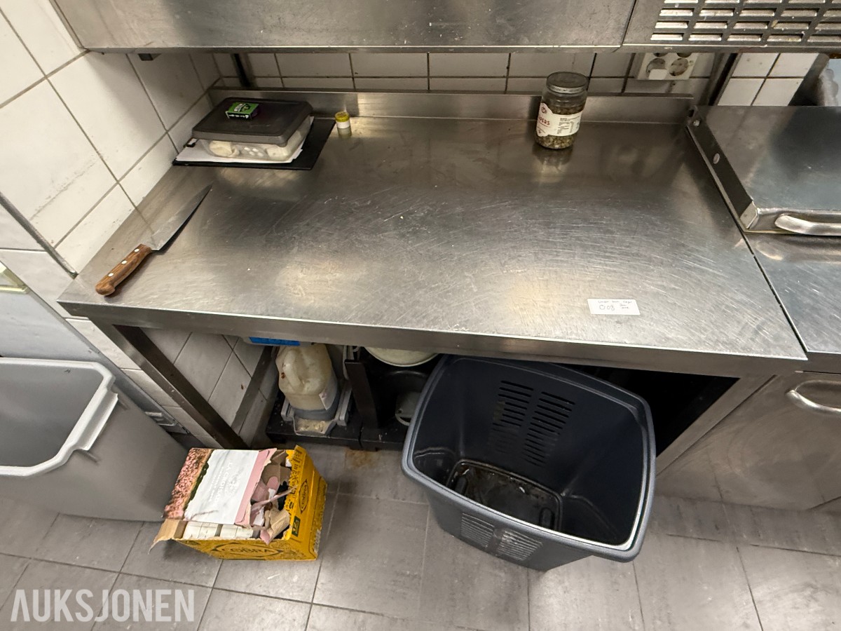 Arbeidsbenk i rustfritt stål