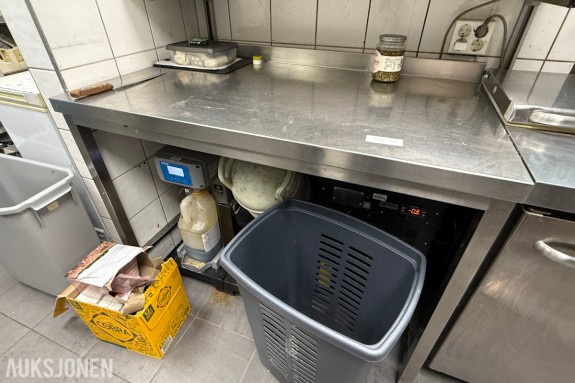 Arbeidsbenk i rustfritt stål