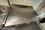 Arbeidsbenk i rustfritt stål med underhylle