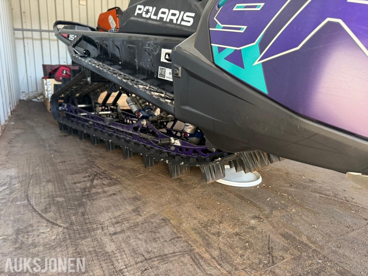 2023 Polaris 9R RMK Khaos Slash Snøscooter