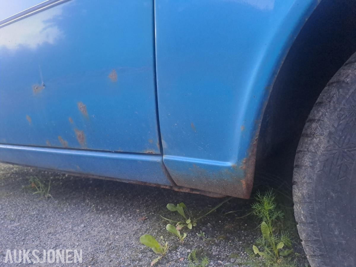 1977 Mazda 323 1.3, Restaureringsobjekt/delebil