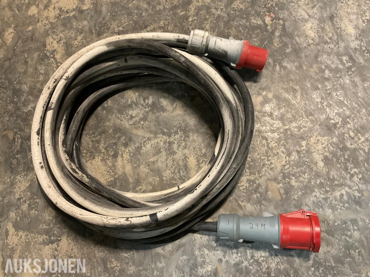 63A skjøtekabel gummikabel ca 24 meter 400V rød
