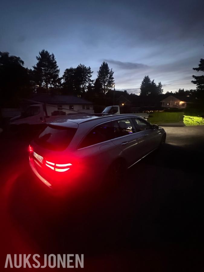 2020 Mercedes-Benz E300de, Adaptiv cruisekontroll, Burmester, Ryggekamera