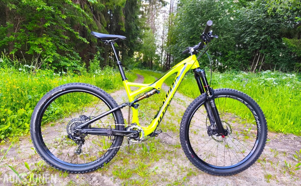 Sykkel - Specialized Stump Jumper Expert Evo Carbon