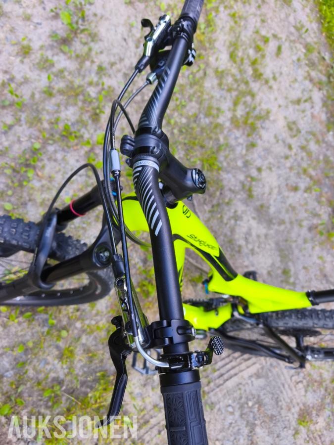 Sykkel - Specialized Stump Jumper Expert Evo Carbon