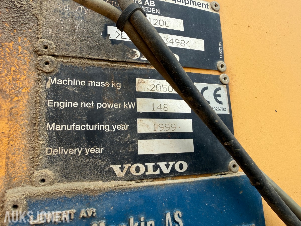 1999 Volvo L120C Hjullaster, grusskuffe, spakestyring, sentralsmøring