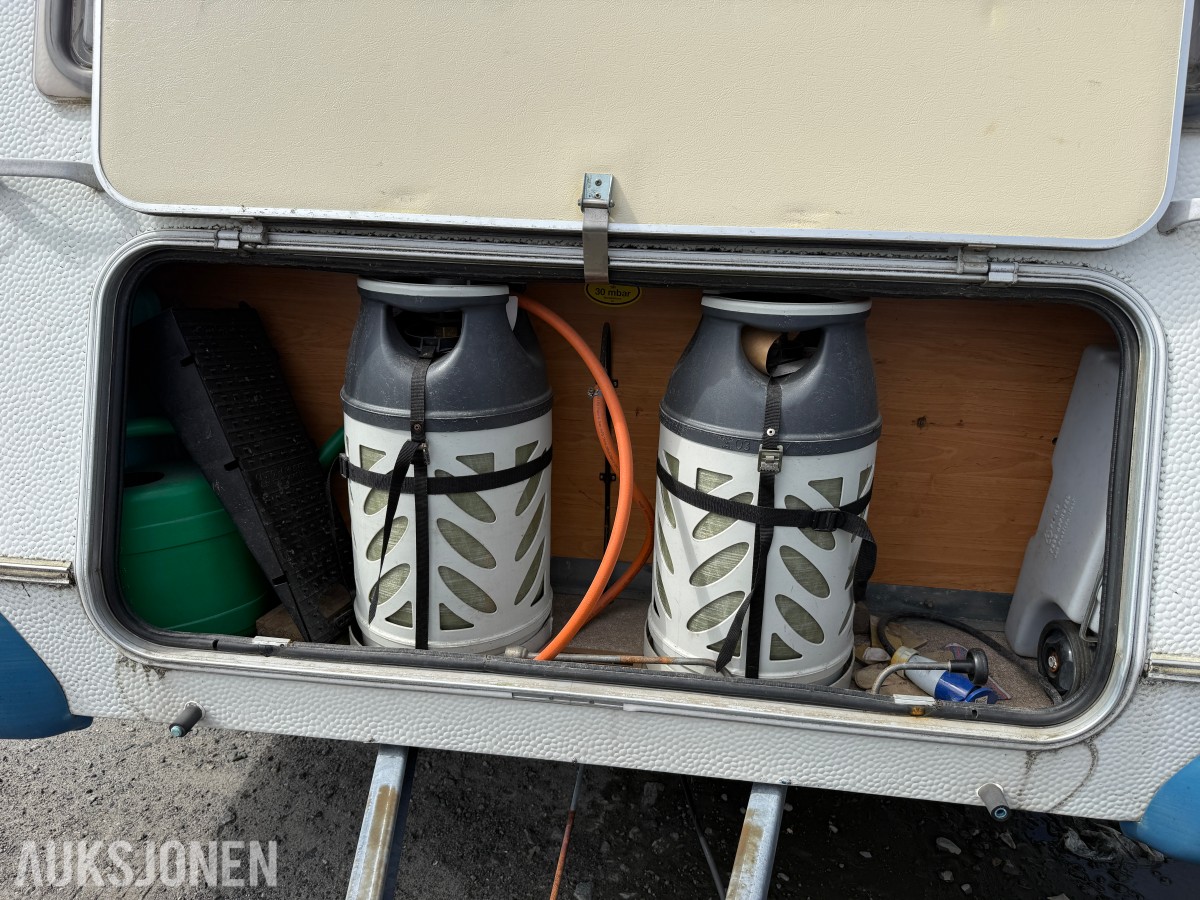 1999 Knaus Blue Line S Campingvogn / Festivalvogn