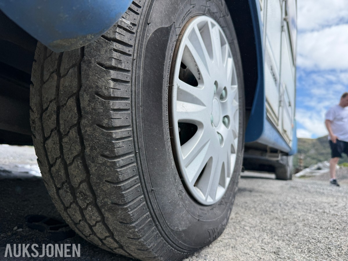 1999 Knaus Blue Line S Campingvogn / Festivalvogn