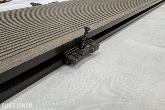 2025 NorwEco WPC Kompositt Terrassebord – ca. 130 m² inkl. klips og skruer