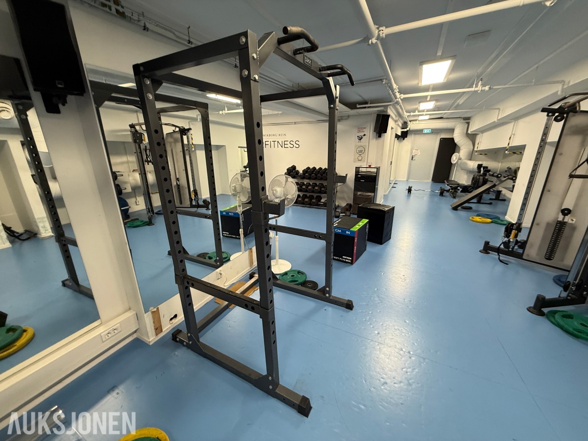 Kraftig Power Rack / Squat Rack fra Pikt Fitness