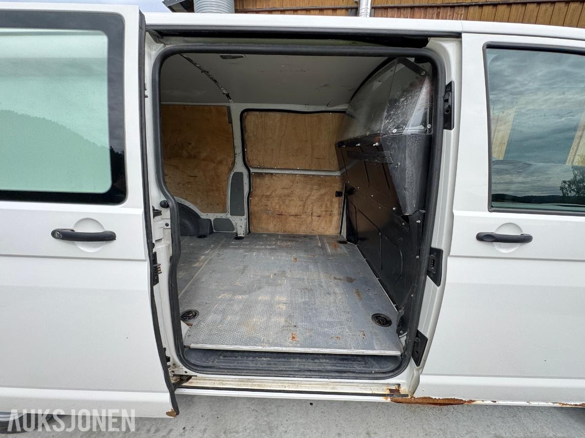 2013 Volkswagen Transporter 2.0-140 D 4MOTION / 175040km