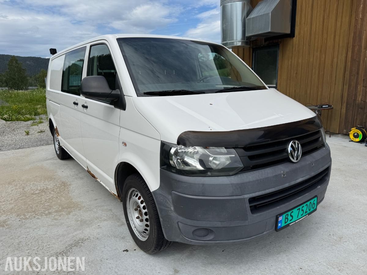 2013 Volkswagen Transporter 2.0-140 D 4MOTION / 175040km
