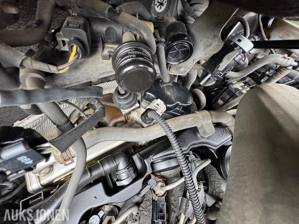 2013 Volkswagen Transporter 2.0-140 D 4MOTION / 175040km