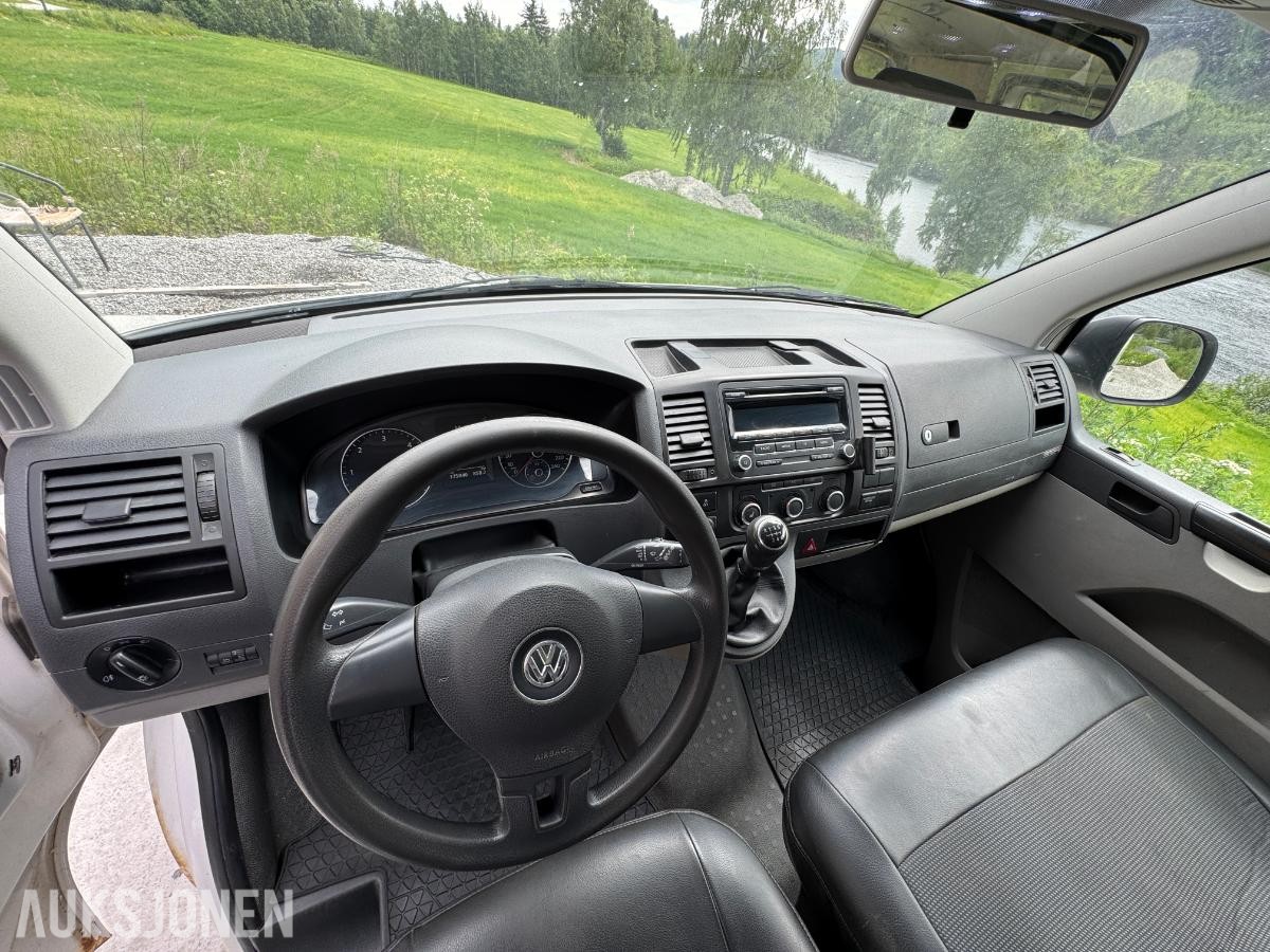 2013 Volkswagen Transporter 2.0-140 D 4MOTION / 175040km