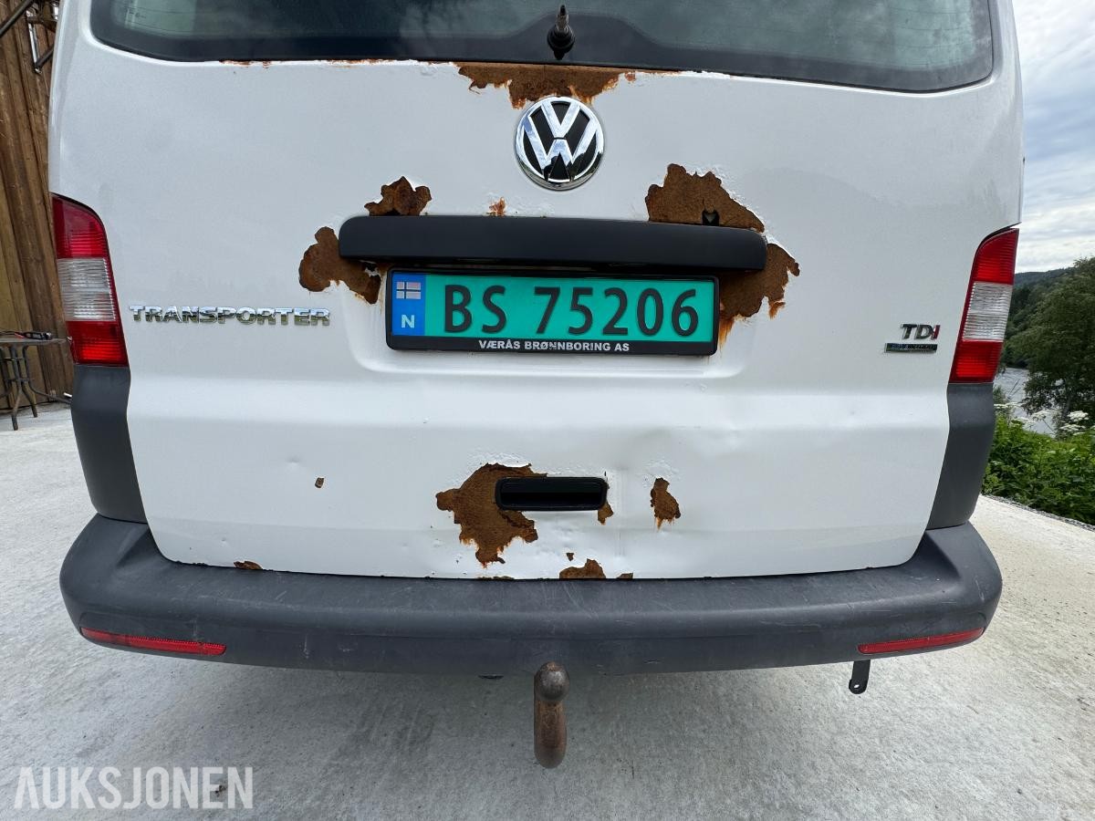 2013 Volkswagen Transporter 2.0-140 D 4MOTION / 175040km