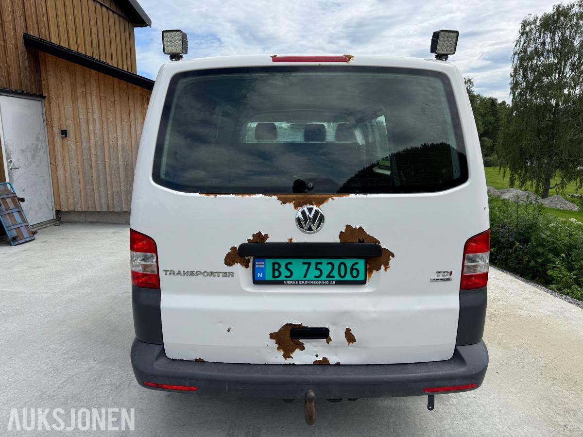 2013 Volkswagen Transporter 2.0-140 D 4MOTION / 175040km