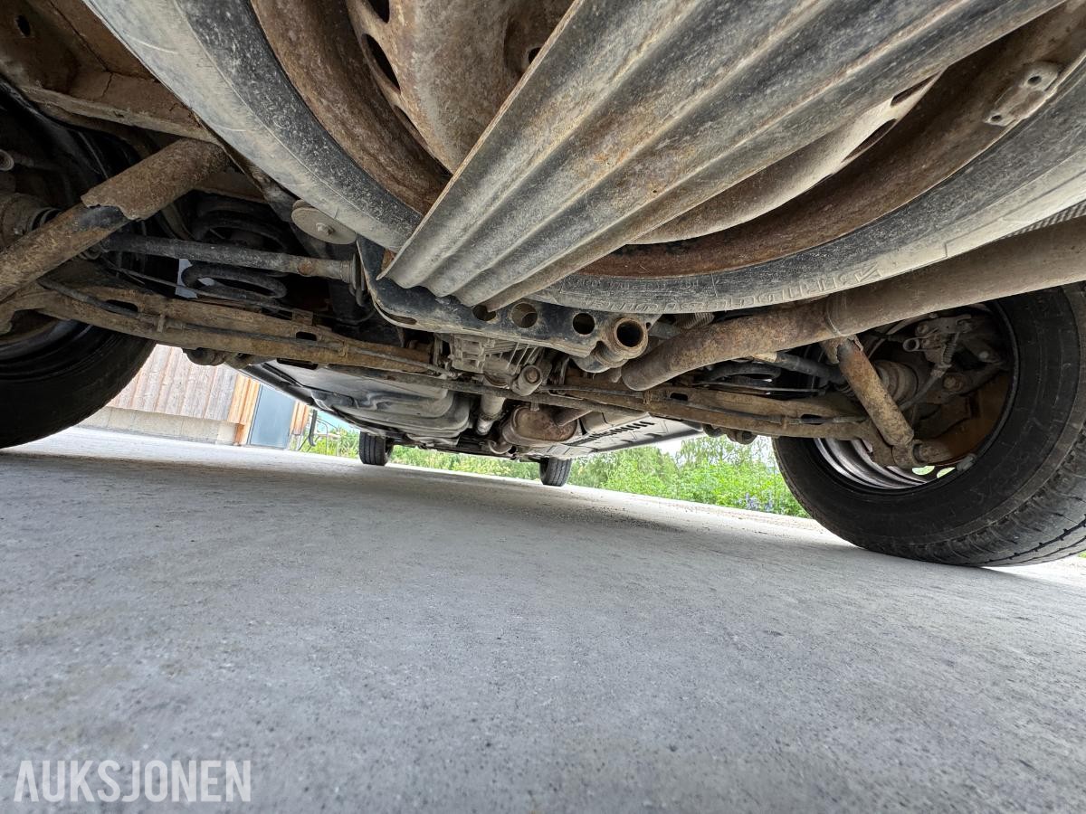 2013 Volkswagen Transporter 2.0-140 D 4MOTION / 175040km