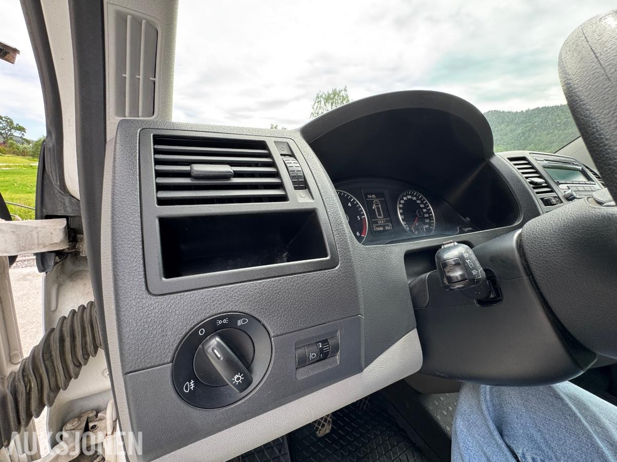 2013 Volkswagen Transporter 2.0-140 D 4MOTION / 175040km