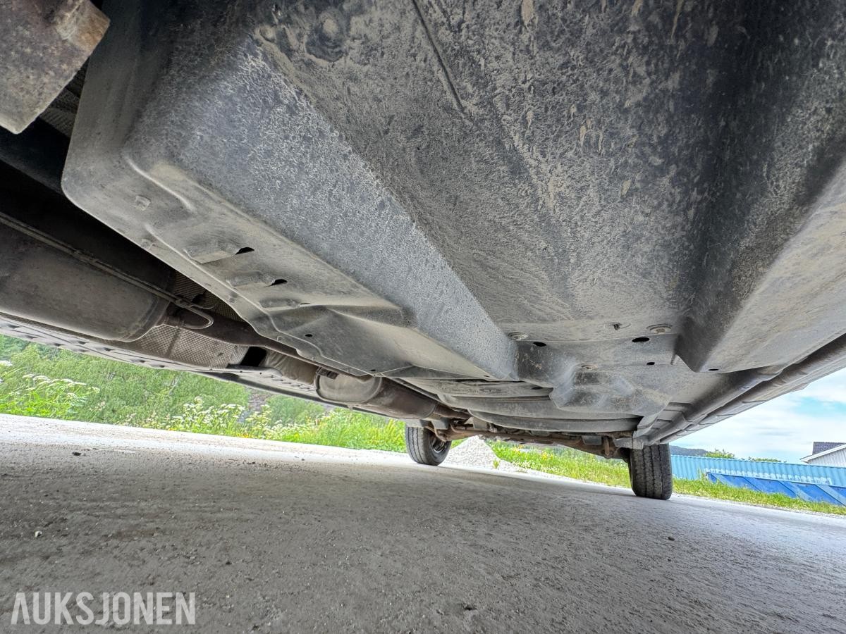 2013 Volkswagen Transporter 2.0-140 D 4MOTION / 175040km