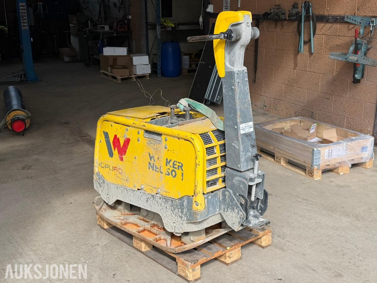 Wacker Neuson DPU 80 vibroplate
